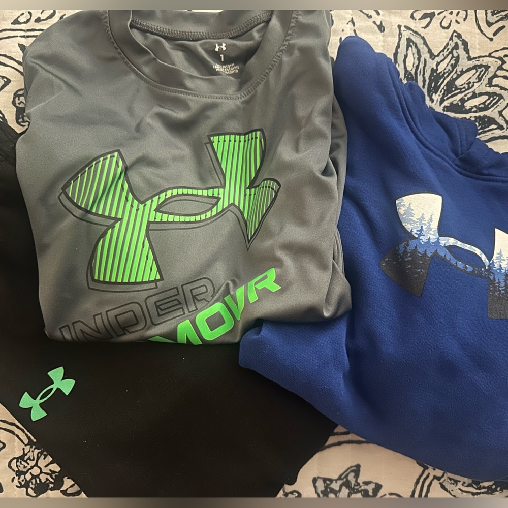 Size 7 Under Armour long sleeve/jogger set and Under Armour hoodie